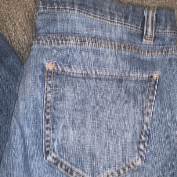👖NWOT Women’s New York & Company jeans sz 4 - Picture 2 of 6